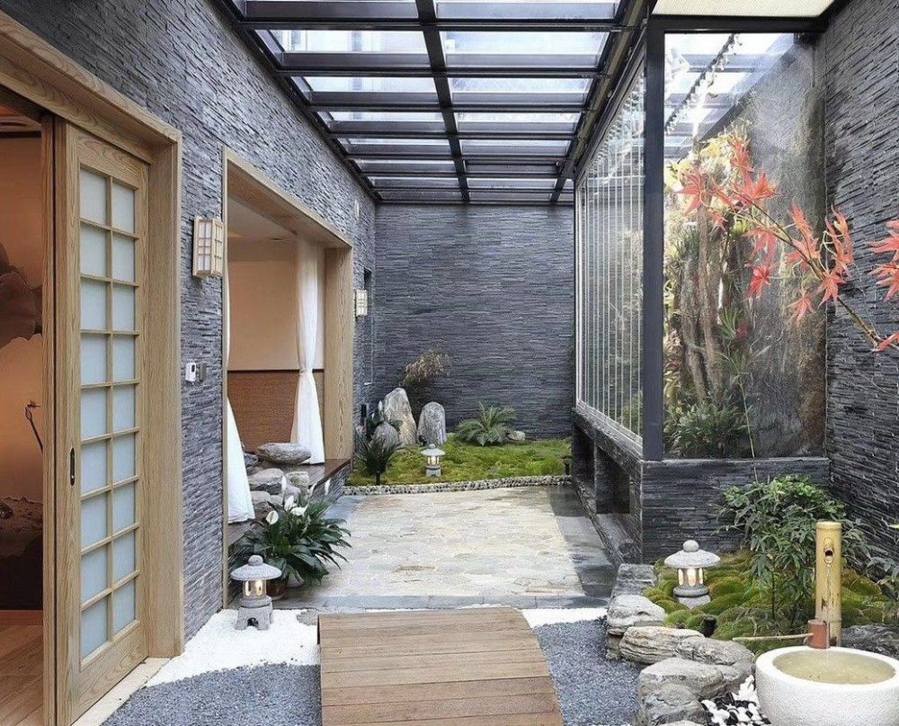 下沉庭院 下沉庭院